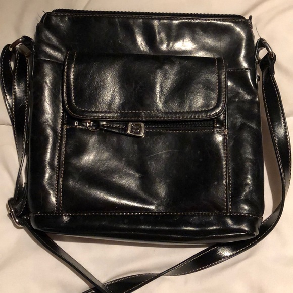 Black leather crossbody - Picture 2 of 8